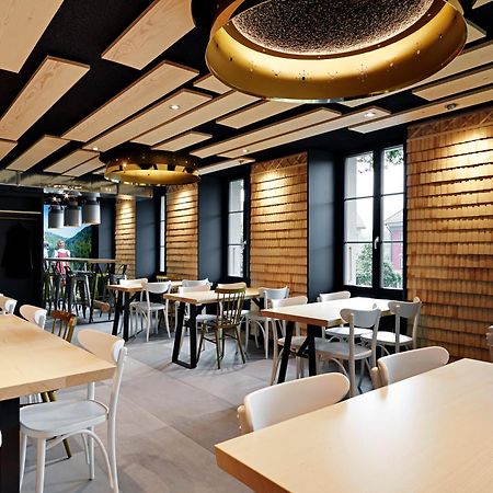 Hotel Café Tivoli à Châtel-Saint-Denis Extérieur photo